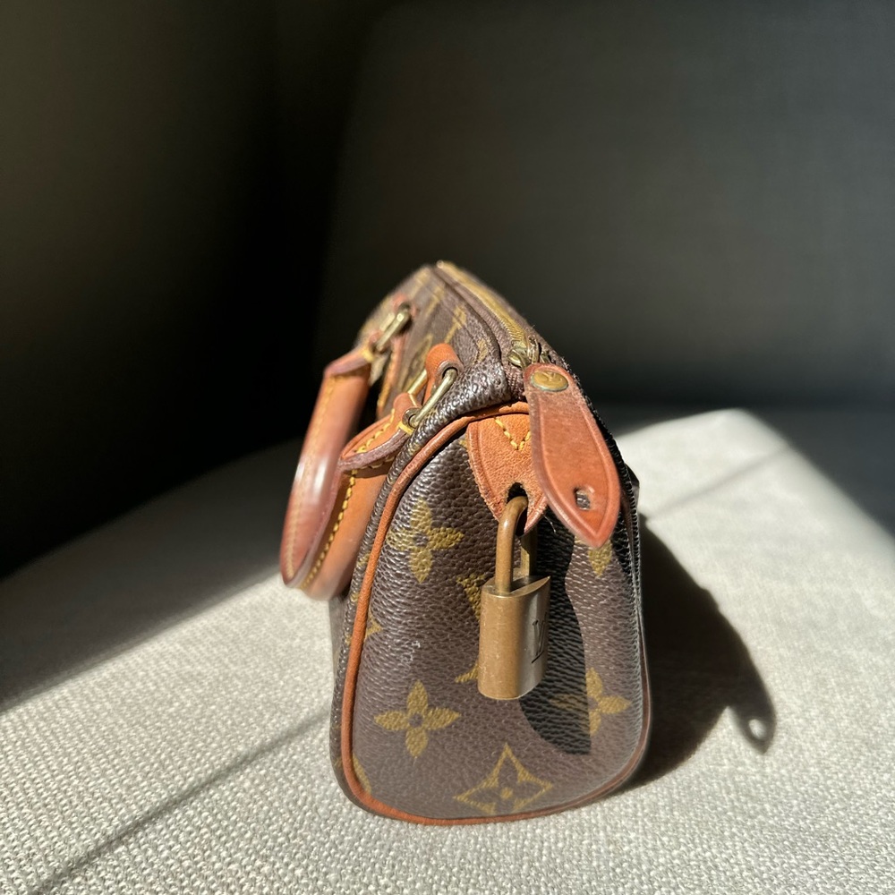 Louis Vuitton Nano Speedy Handbag - Picture 2 of 11